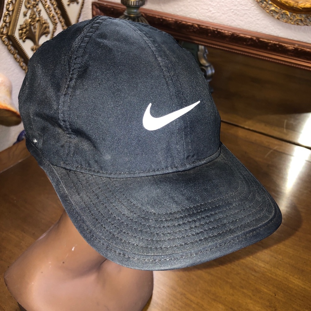 PREOWNED Nike DRI-FIT Black Cap ONE SIZE FITS MOST
